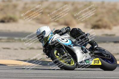 media/Oct-04-2025-CVMA (Sat) [[408bcdd6e4]]/Race 10-Amateur Supersport Middleweight/